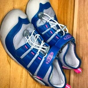 Keen Knotch Hollow shoes